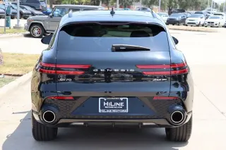 2025 Genesis GV70