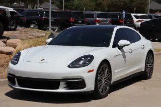 2018 Porsche Panamera