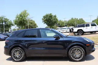 2023 Porsche Cayenne
