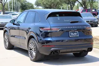 2023 Porsche Cayenne