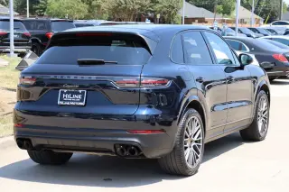 2023 Porsche Cayenne