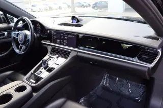 2018 Porsche Panamera