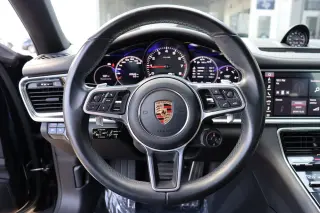 2018 Porsche Panamera
