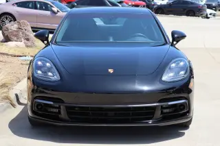 2018 Porsche Panamera