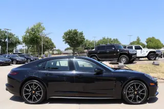 2018 Porsche Panamera