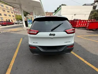 2016 Jeep Cherokee