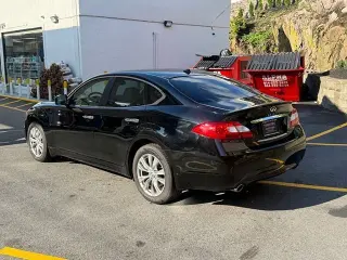 2013 INFINITI M37