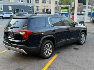 2021 GMC Acadia
