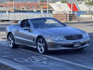 2004 Mercedes-Benz SL500