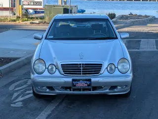 2002 Mercedes-Benz E320