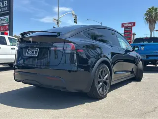 2022 Tesla Model X