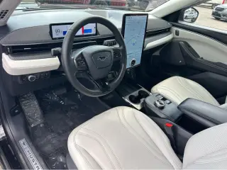 2021 Ford Mustang Mach-E
