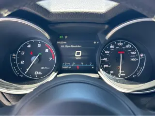 2023 Alfa Romeo Stelvio