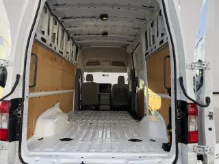 2019 Nissan NV Cargo