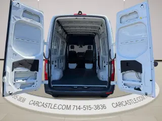 2023 Mercedes-Benz Sprinter Cargo Van