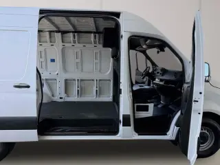 2023 Mercedes-Benz Sprinter Cargo Van
