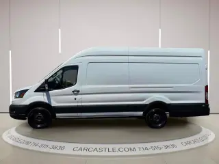 2021 Ford Transit Cargo Van