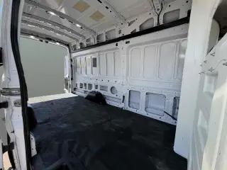 2021 Ford Transit Cargo Van