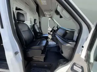 2021 Ford Transit Cargo Van