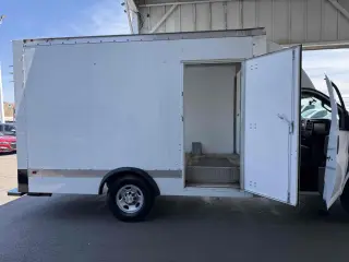 2023 Chevrolet Express Commercial Cutaway