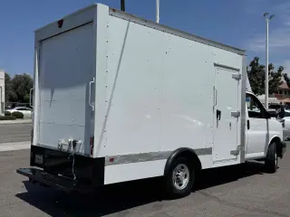 2023 Chevrolet Express Commercial Cutaway
