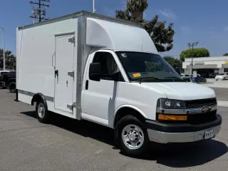 2023 Chevrolet Express Commercial Cutaway