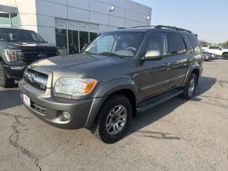 2005 Toyota Sequoia