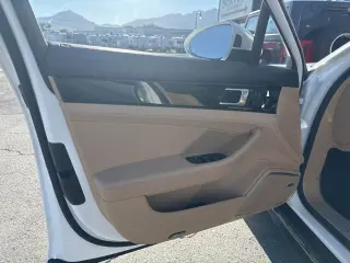 2021 Porsche Panamera