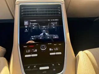2021 Porsche Panamera