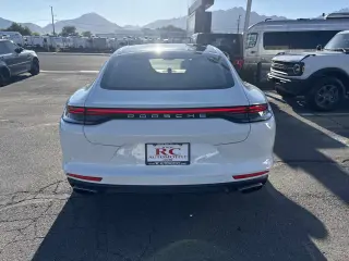 2021 Porsche Panamera