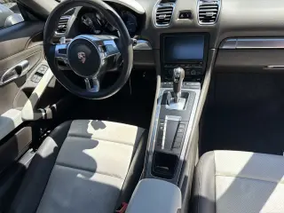 2015 Porsche Cayman