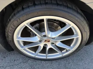 2015 Porsche Cayman