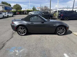 2023 Mazda MX-5 Miata