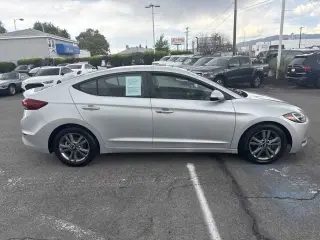 2018 Hyundai Elantra