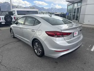 2018 Hyundai Elantra