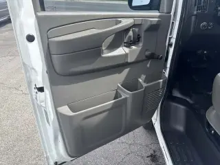 2013 Chevrolet Express Commercial Cutaway
