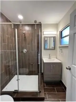 Propiedad en alquiler con 32 dormitorios y 2 baños en Hollywood
