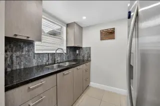 1 dormitorio y 1,5 baños