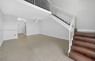 1 dormitorio y 1,5 baños
