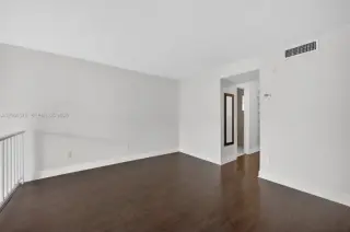 1 dormitorio y 1,5 baños