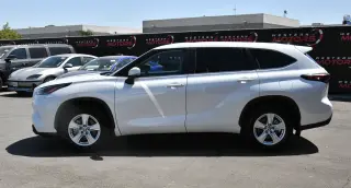 2024 Toyota Highlander