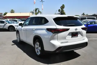 2024 Toyota Highlander