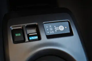 2025 Nissan Leaf