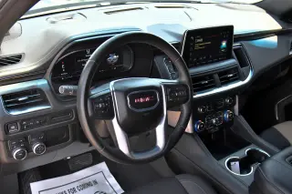 2024 GMC Yukon