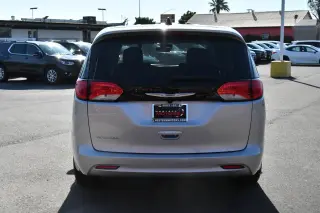 2023 Chrysler Voyager