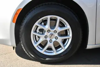 2023 Chrysler Voyager
