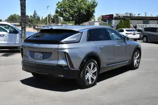 2024 Cadillac Lyriq