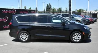 2023 Chrysler Pacifica