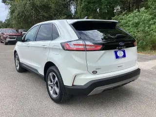 Ford Edge 2022 AWD SEL 4dr Crossover