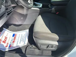 Toyota RAV4 2024 AWD XLE SUV 4p